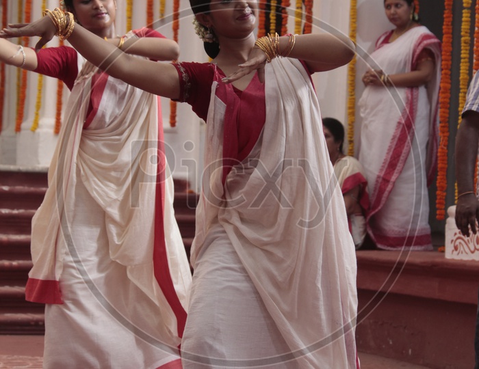 Indian Woman dancers  wearing Traditional Sarees in Movie Shooting
