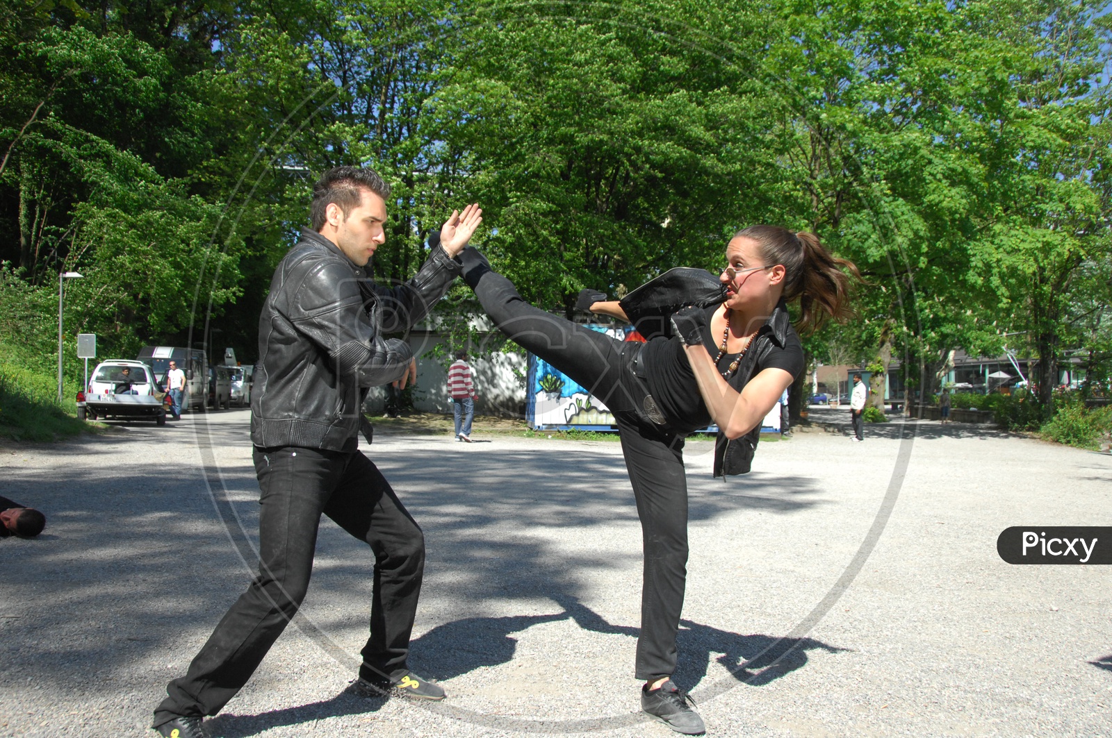 Image of Fight sequences in Indian Movies shootingIP990641Picxy