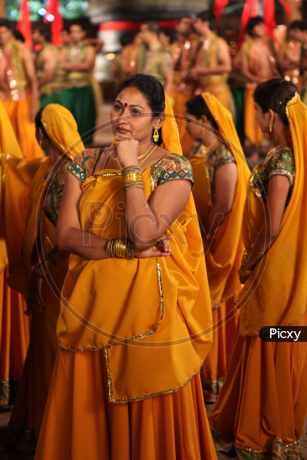 Indian Female  dancers   in Movie Shooting