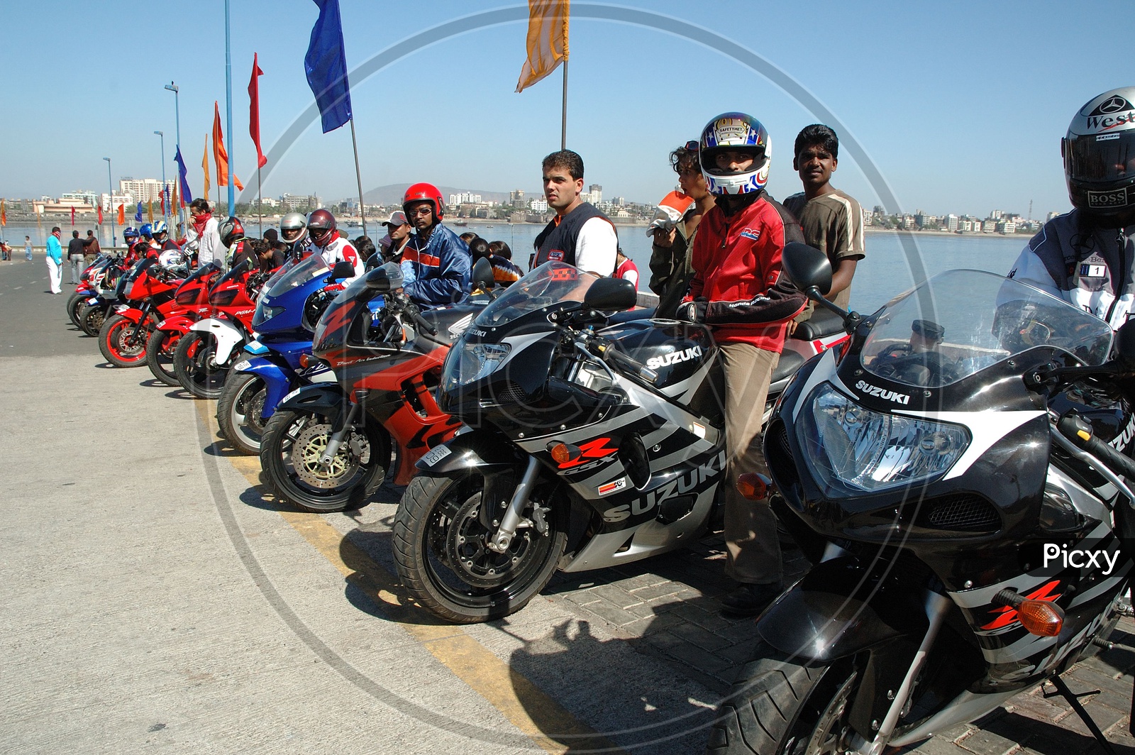 Bike Race Sequence Shots For Telugu Movie Super at Mumbai Race Course