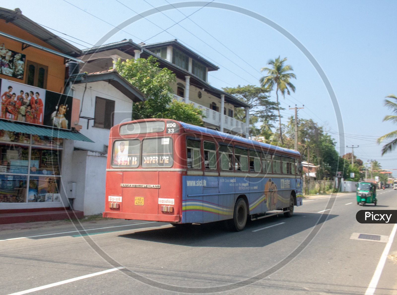 Bus from Unawatuna to Galle