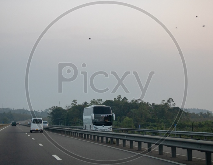 Buses on Southern Expressway to Panadura and Galle