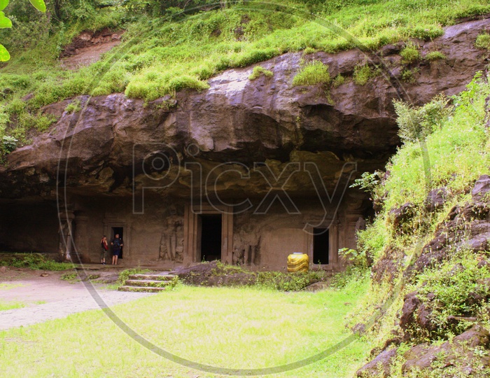 Eephanata caves