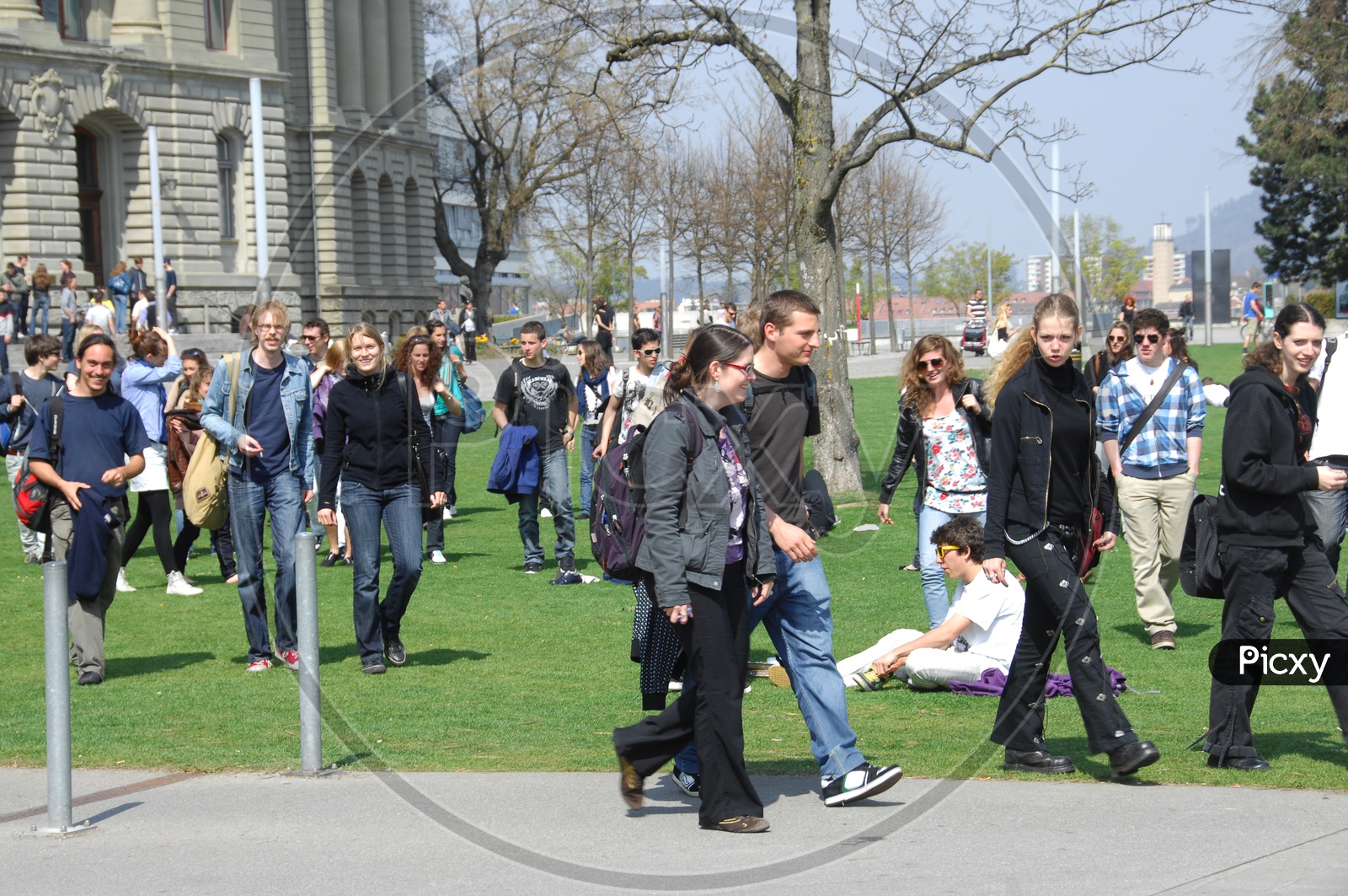 Image of Students At University of Bern-DS987241-Picxy