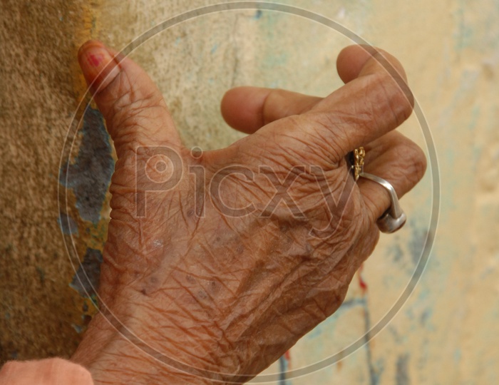 Hand of an Old Women