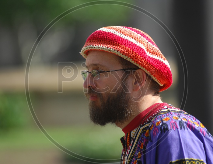 Man wearing a knitted cap