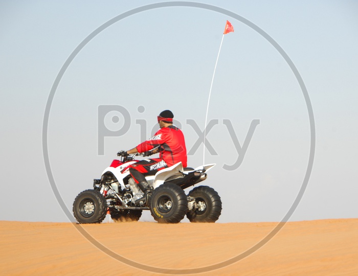 Dune buggy driving in the Desert of Dubai