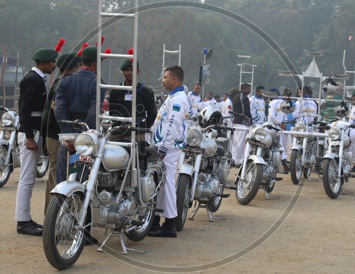 Indian Army Soldiers Performing Bike Stunts