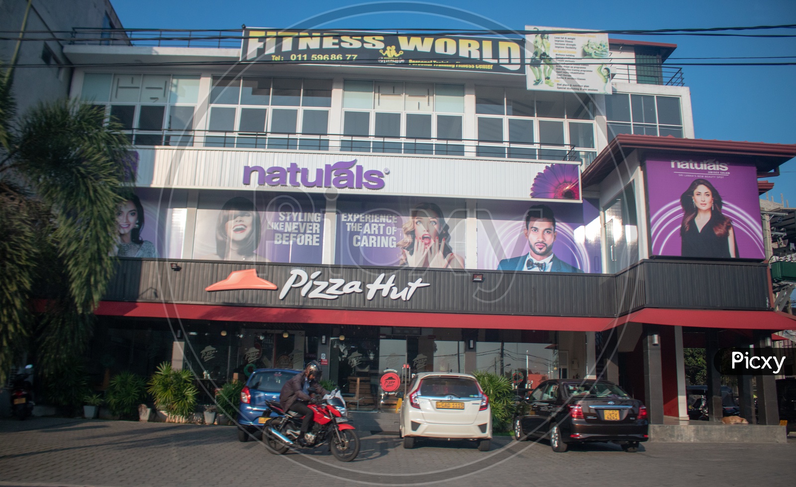 Pizza Hut / Naturals Name Boards In  Colombo , Sri Lanka