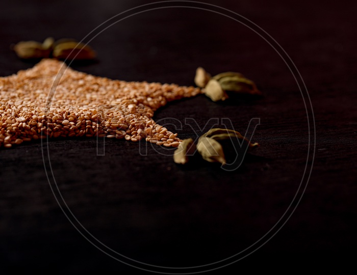 Sesame Seeds, Cardamom - Indian Spices