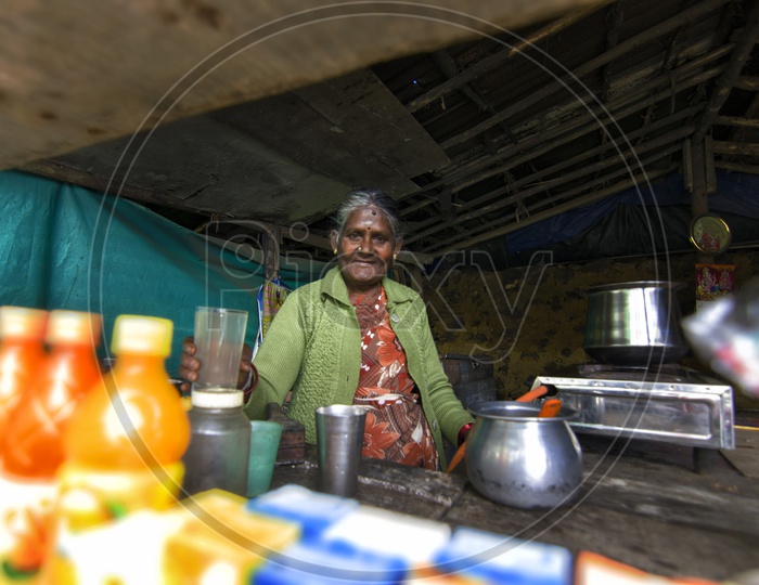 Old women making chai in Kodaikanal