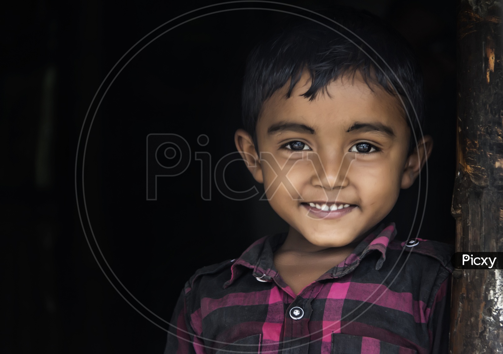 Portrait of smiling kid / Happy face