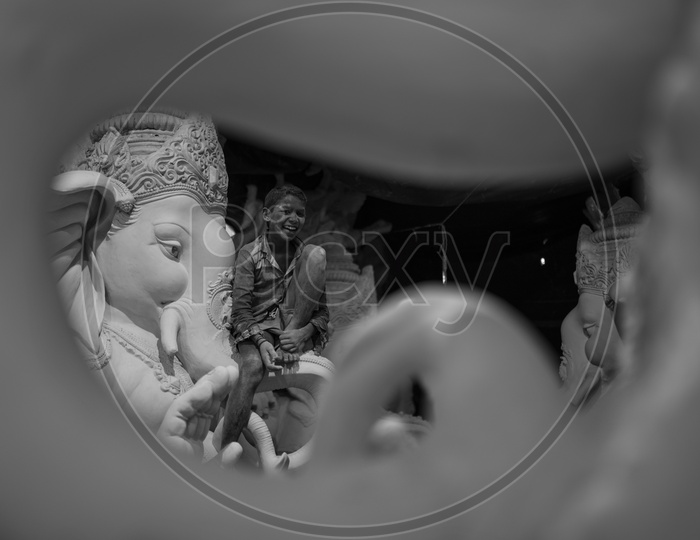 Making of Ganesh/Vinayaka idol