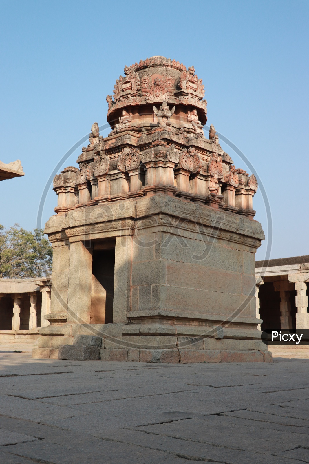 Architecture of a Hindu temple