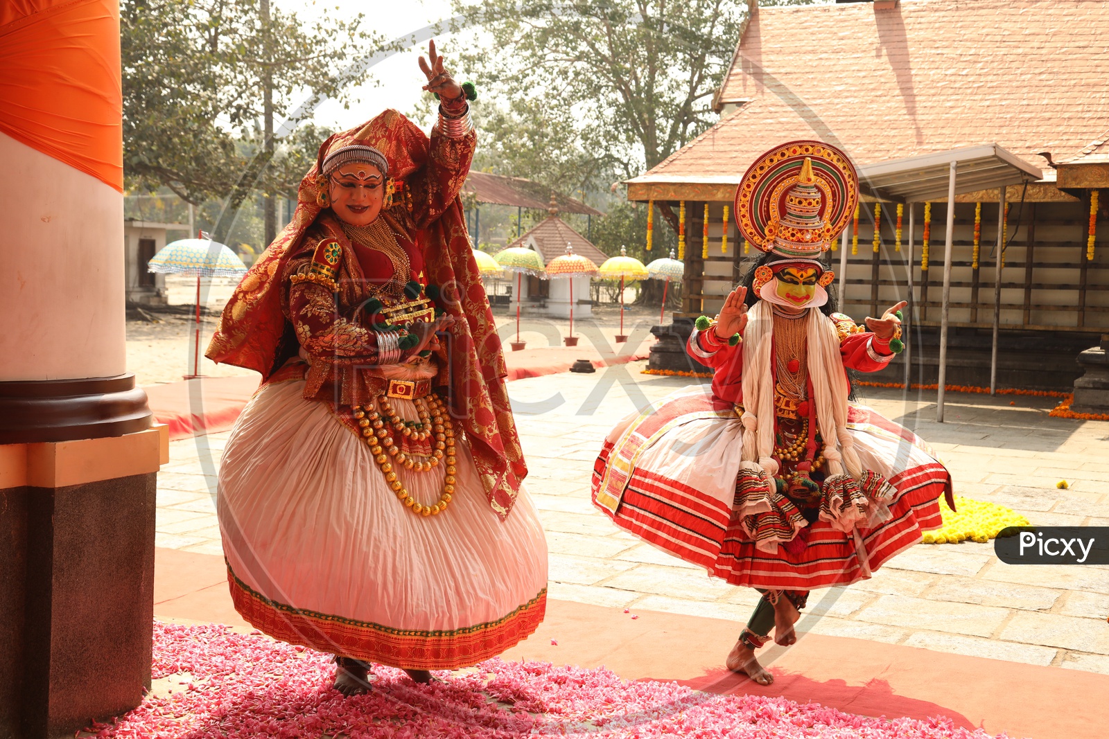 Kerala Traditional Dance Kathakali Performance