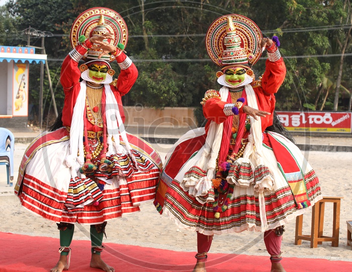 Kathakali dance performance photo from Kerala