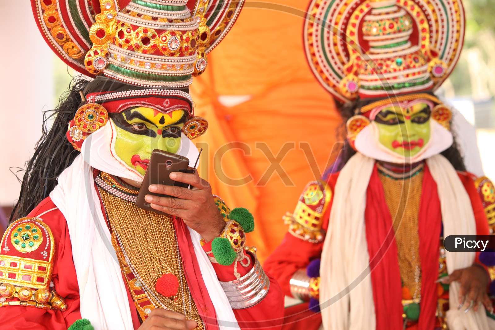 Kathakali Dancer using Mobile