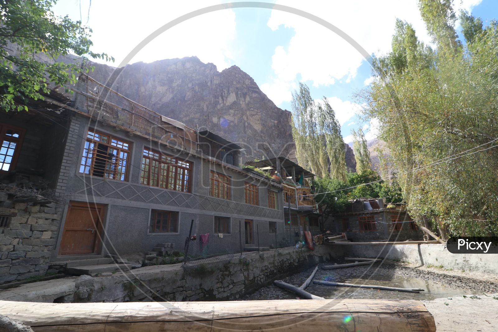 building with mountain in leh