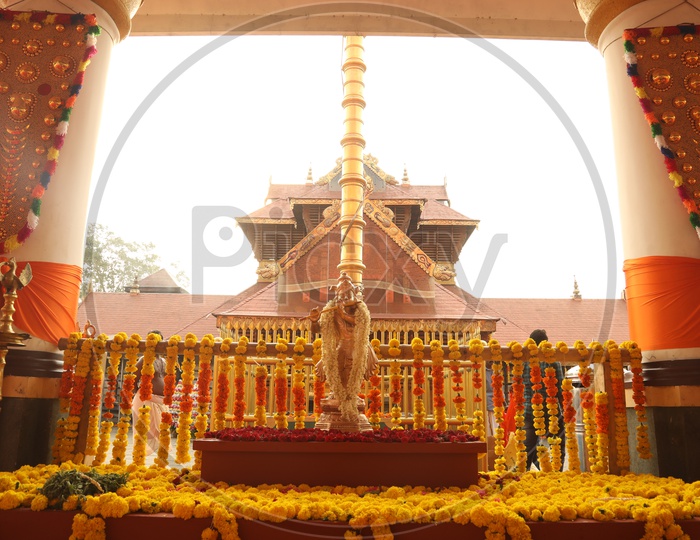 lord krishna idol in temple
