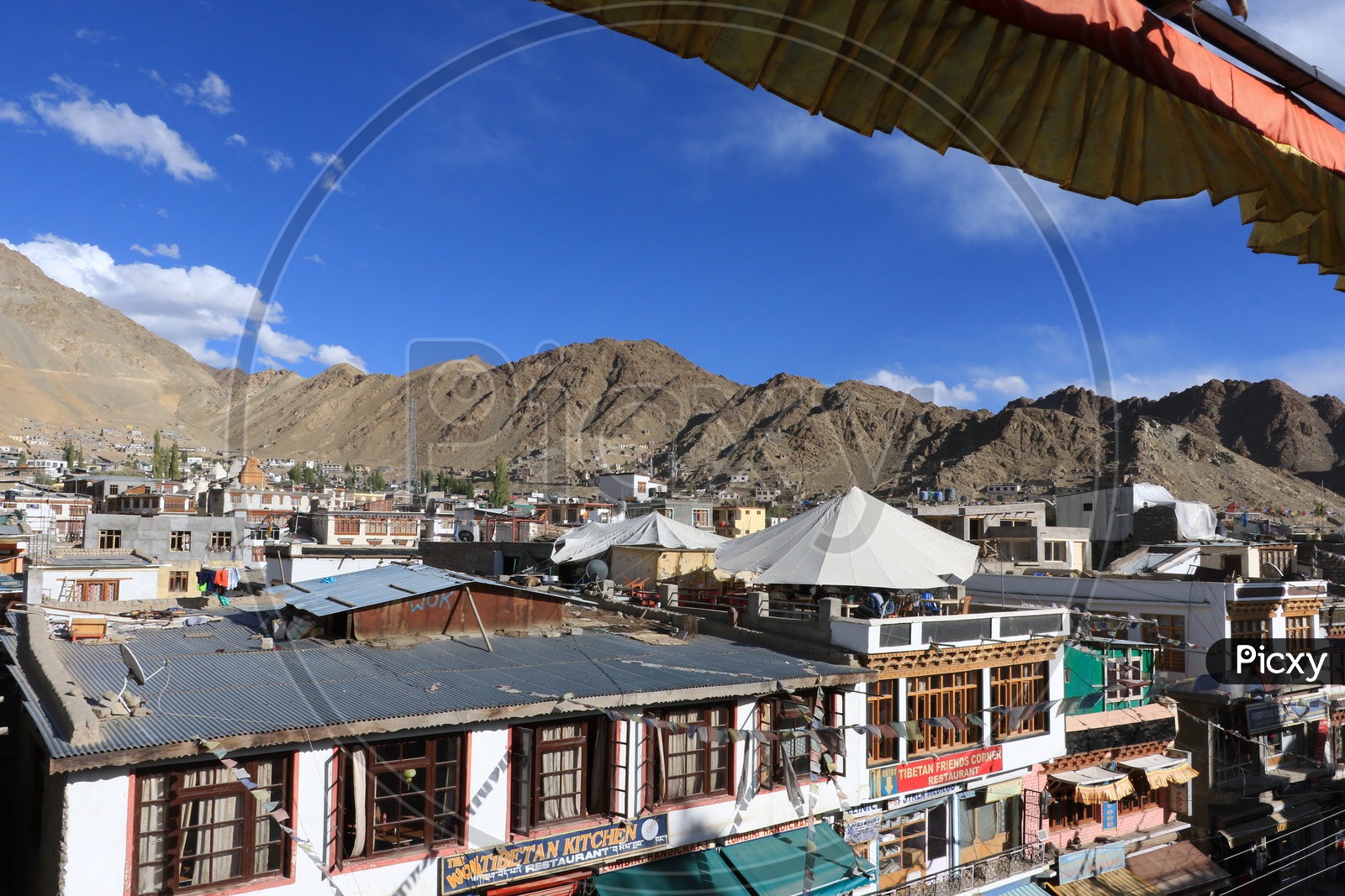 Beautiful Landscape mountains of leh with leh village in the foreground