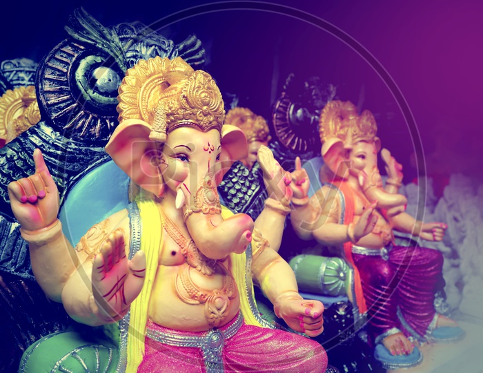 Lord Ganesh Idol / Ganesha Idol's placed in a sequence