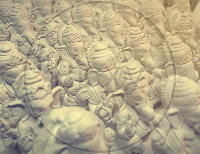 Clay Ganesha Idol's placed in a sequence / Lord Ganesh Idol