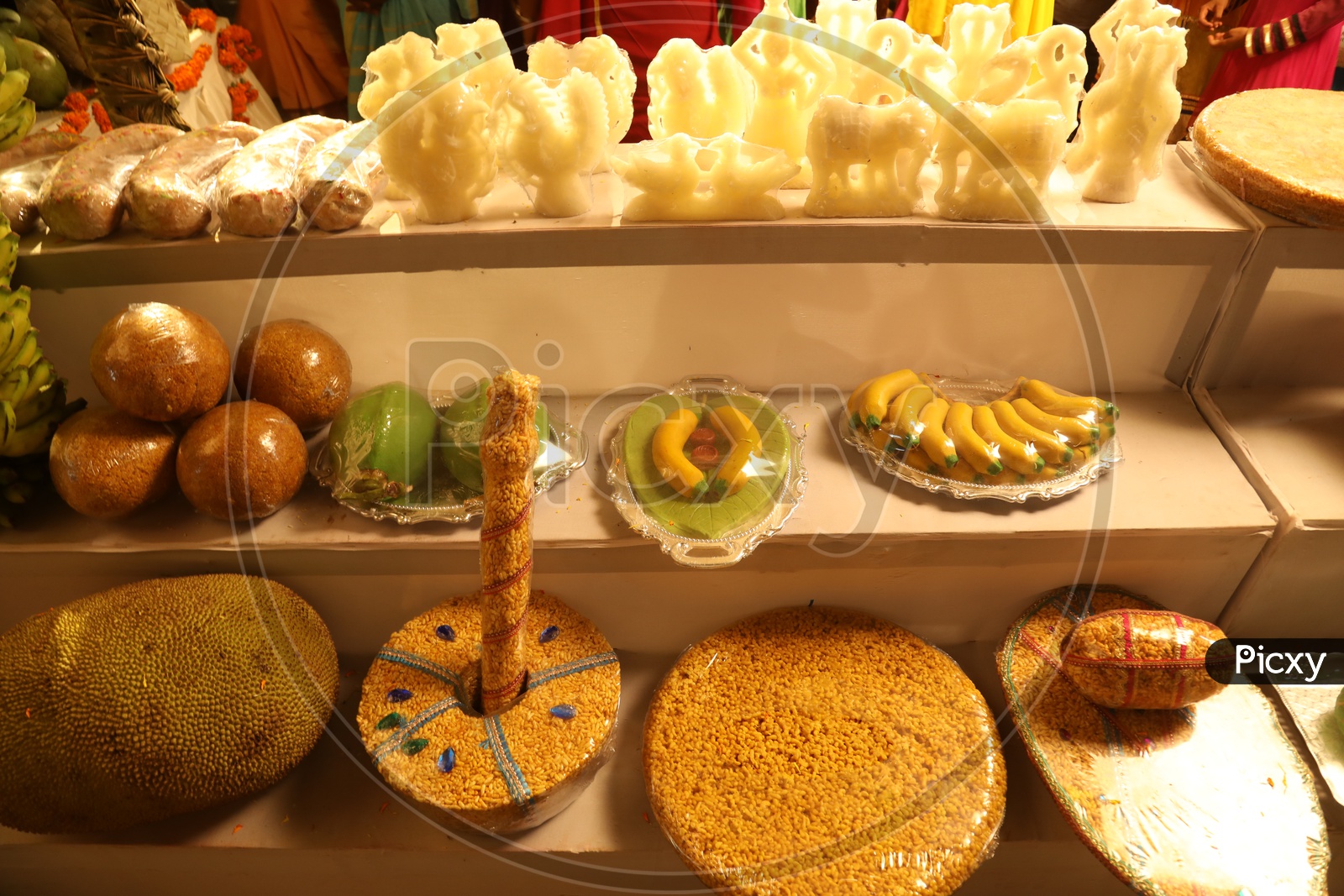 Sweets Or Savouries In Indian Weddings