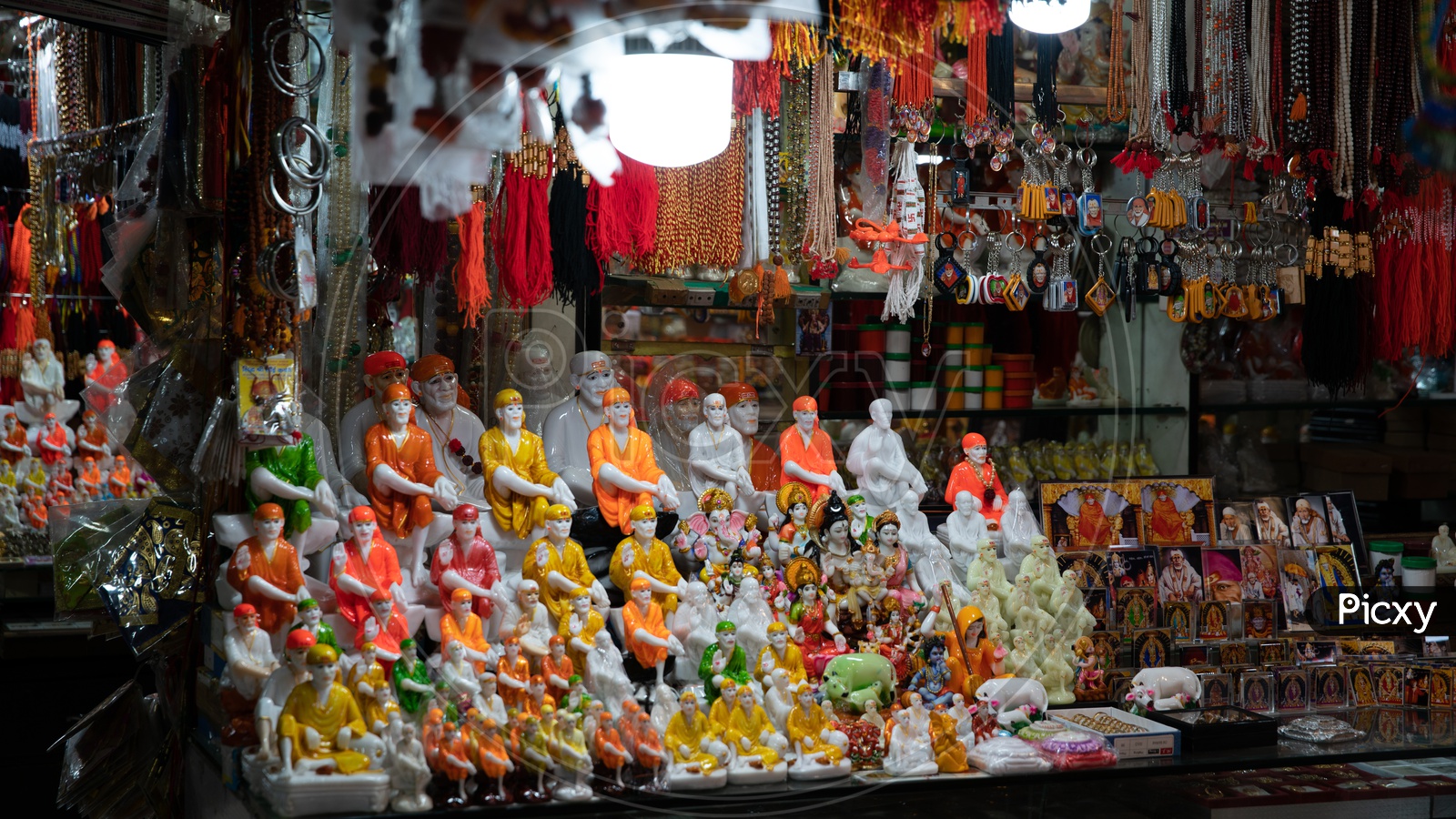 Indian Hindu God Idols selling in Shops