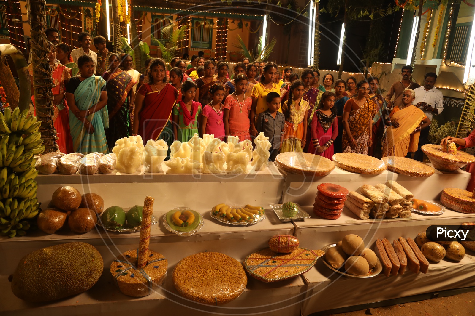 Sweets Or Savouries In Indian Weddings