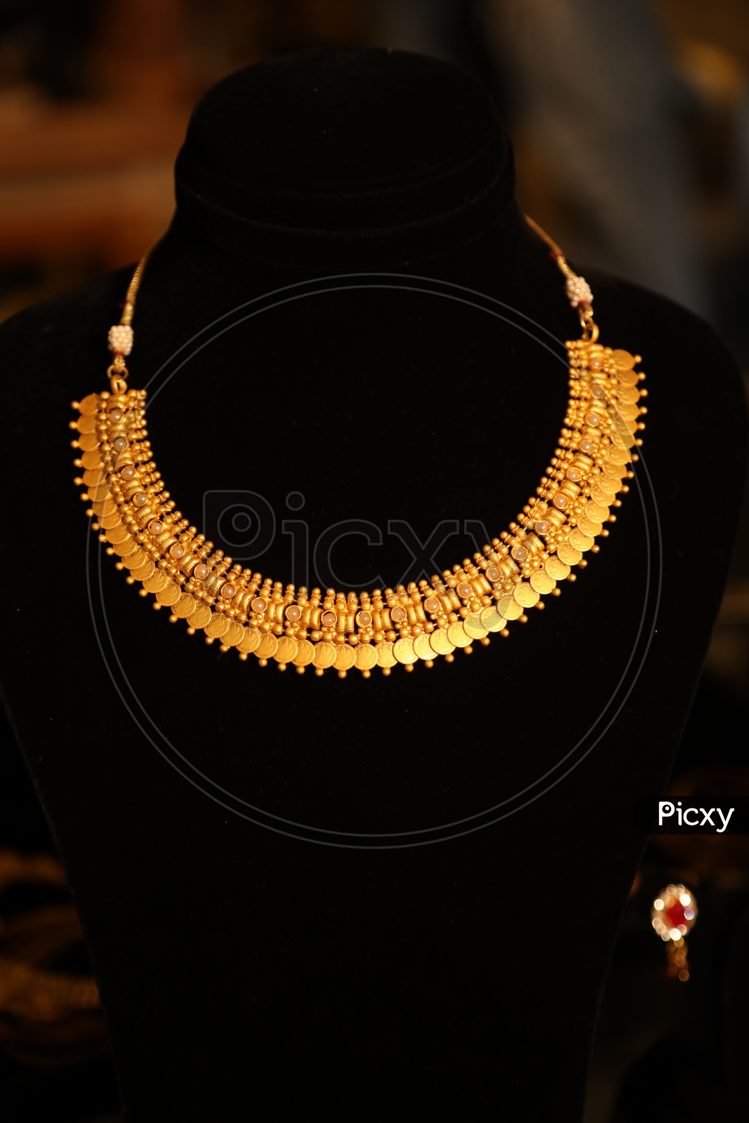 traditional indian jewellery