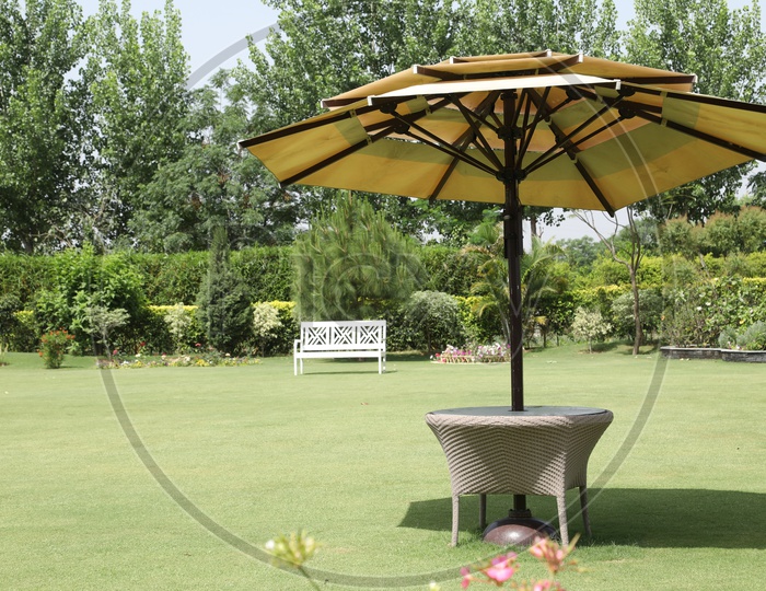 Lawn table With an Umbrella