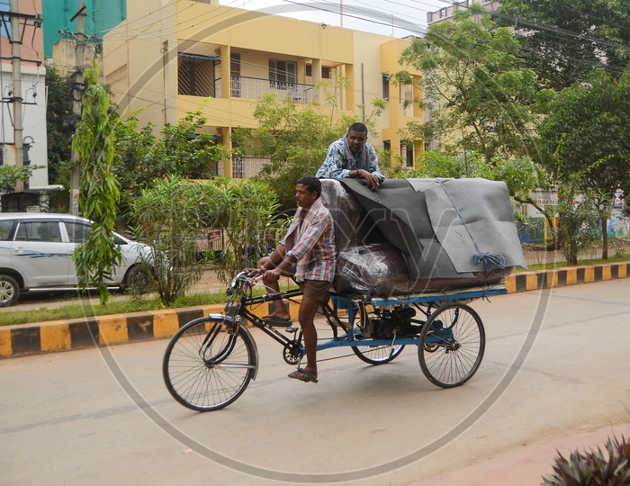 Daily labourers, transportation