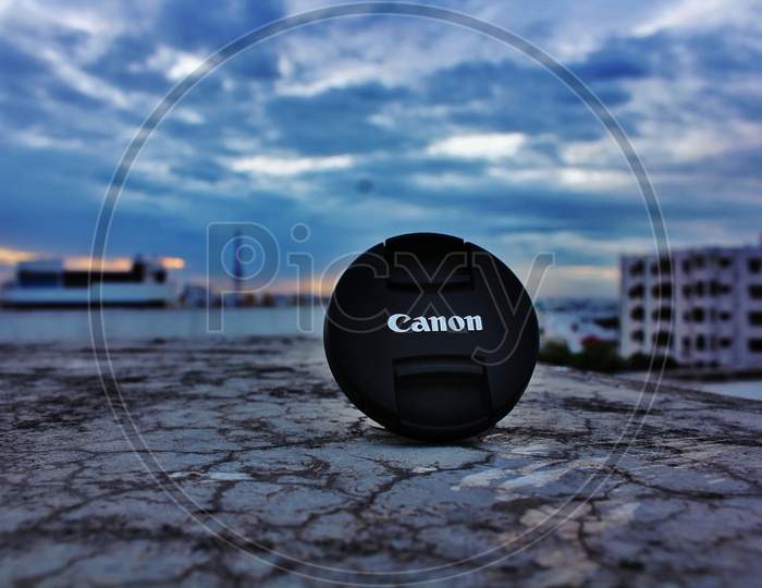 Canon cap