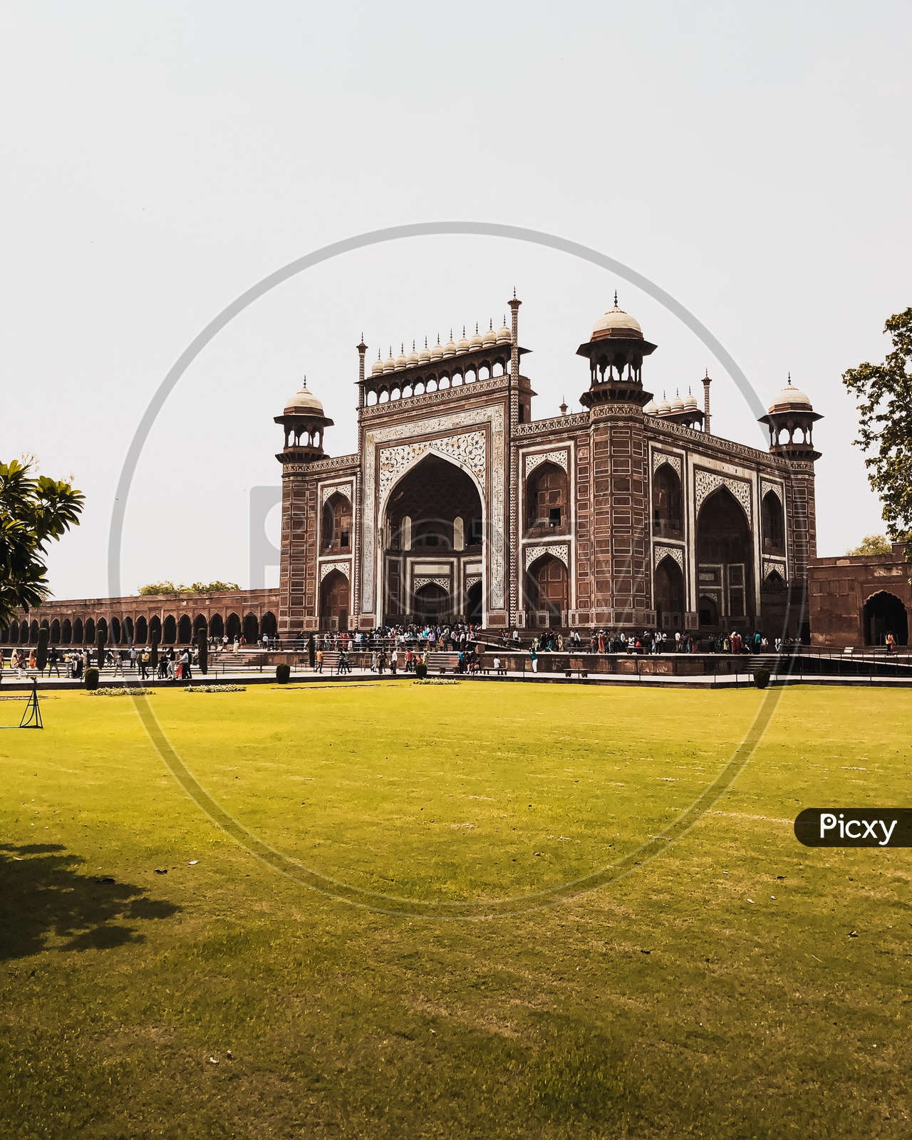 View of Courtyard alongside the Maingate of Taj Mahal