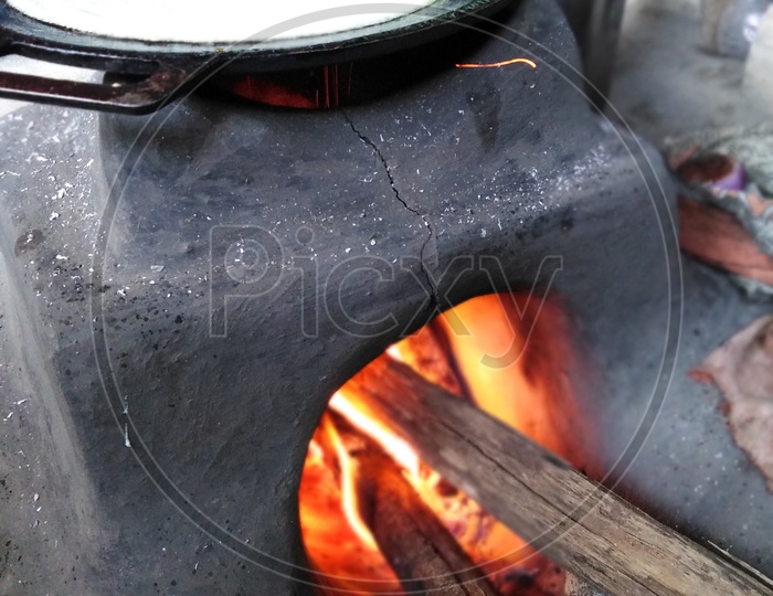 traditional cooking furnace