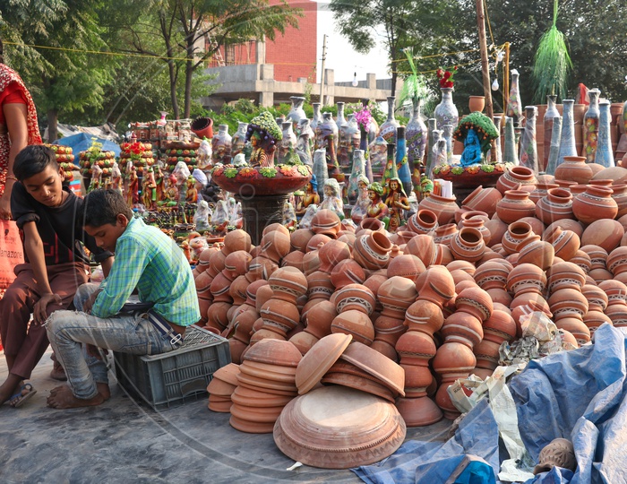 Hand Made Earthen Ware Or Clay Pots Being Sold On Road Side Vendor Stall