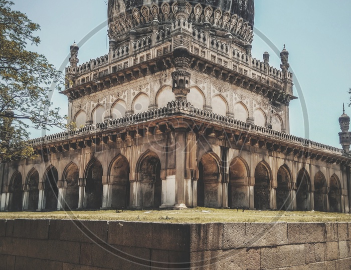 Architecture of Qutub shahi tomb