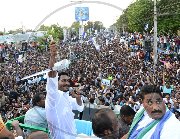 AP Chief Minister Y.S. Jaganmohan Reddy Showing YSRCP Election Symbol in a Rally