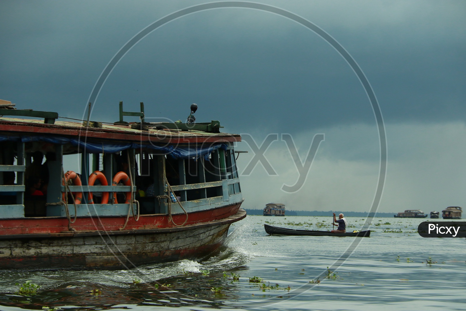 Fishing boats At Kerala Back Waters