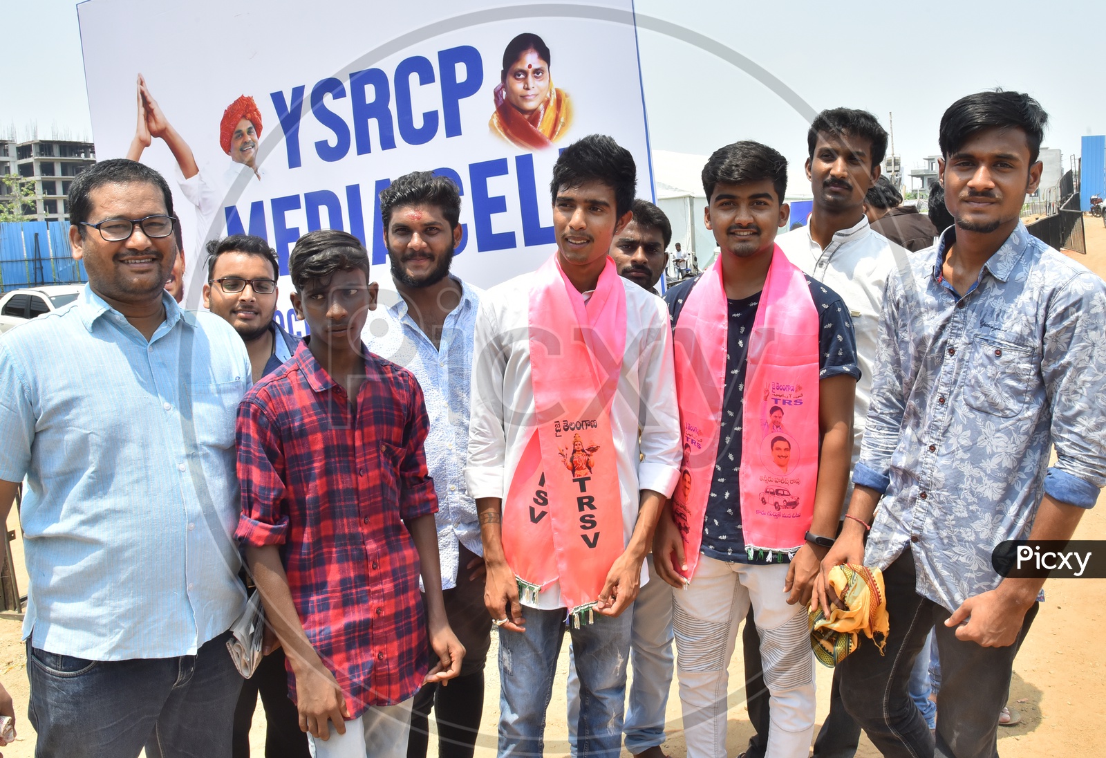 TRS Party Supporters at AP Chief Minister Y.S. Jaganmohan Reddy Residence