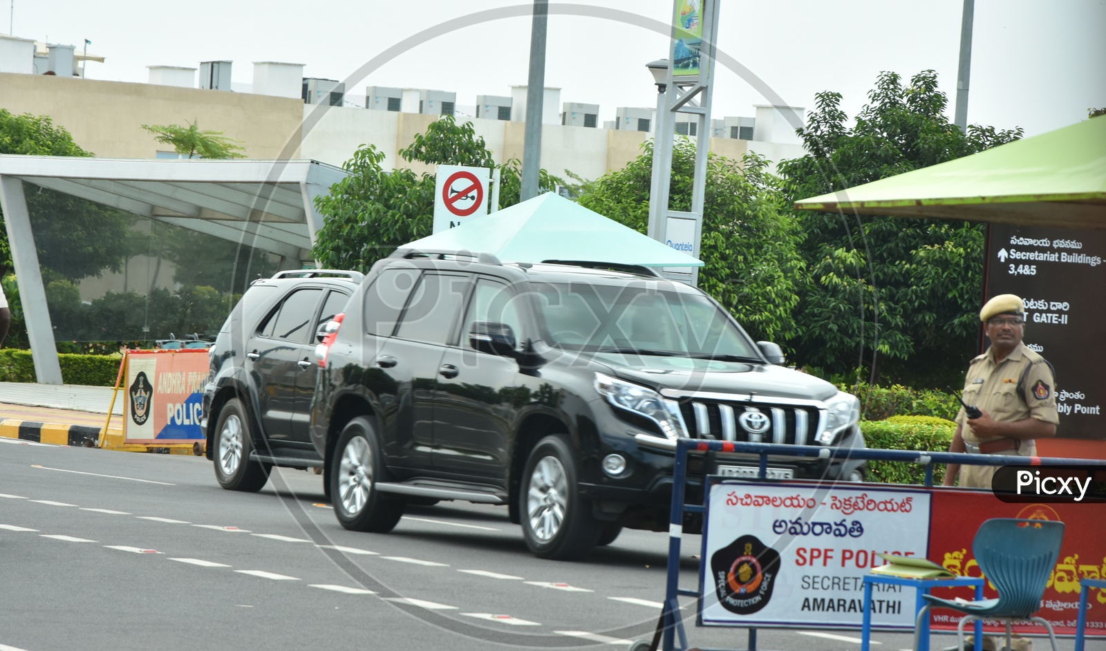 CM Convoy Vehicles  At Andhra Pradesh Secretariat