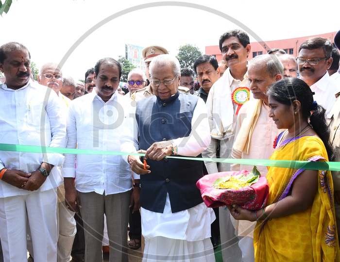 Governor Biswabhusan Harichandan during ribbon cutting ceremony