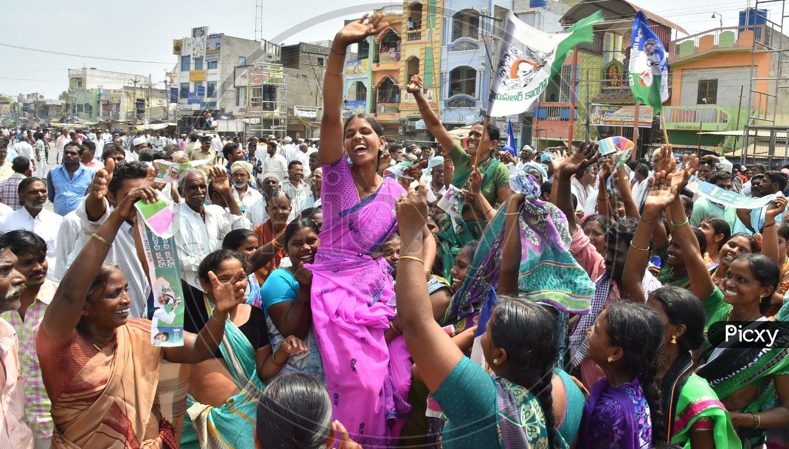Women showing their support to YSRCP Party during Election Campaign