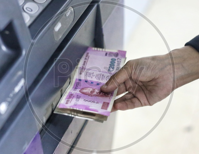 Withdrawing money from Atm in India
