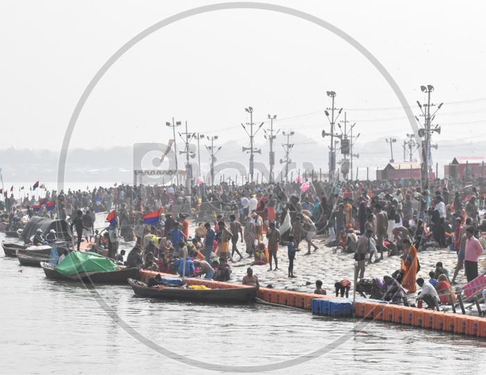 Sea of humans in The Ganga