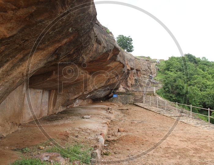 Structure of rock cut caves in Guntupalli