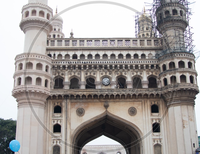 Charminar With  Street Vendors   And Visitors Composition