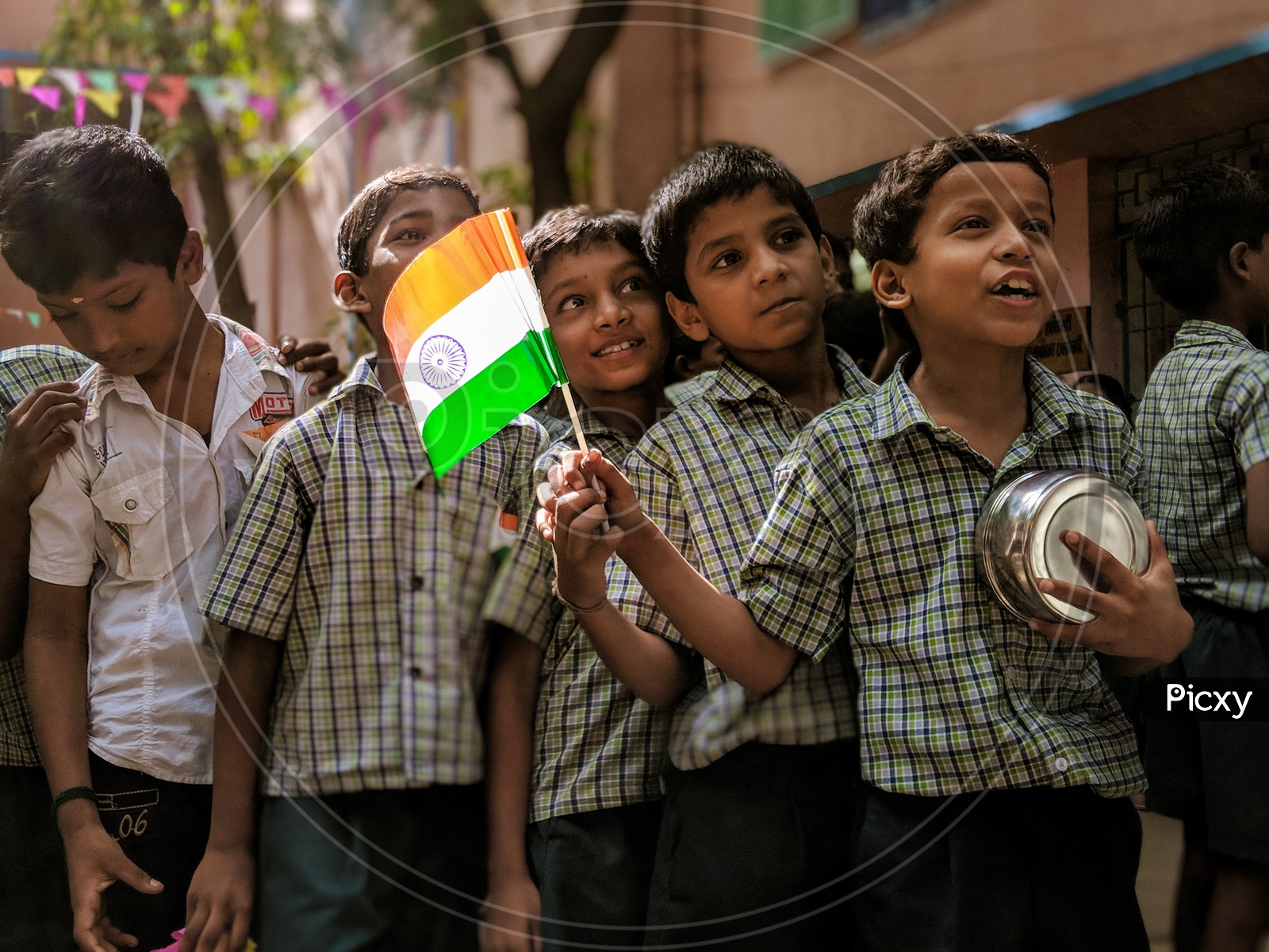 This was one fine day in Chennai government school. Childrens are holding the flag with spirit of India. Like the way this shot happened
