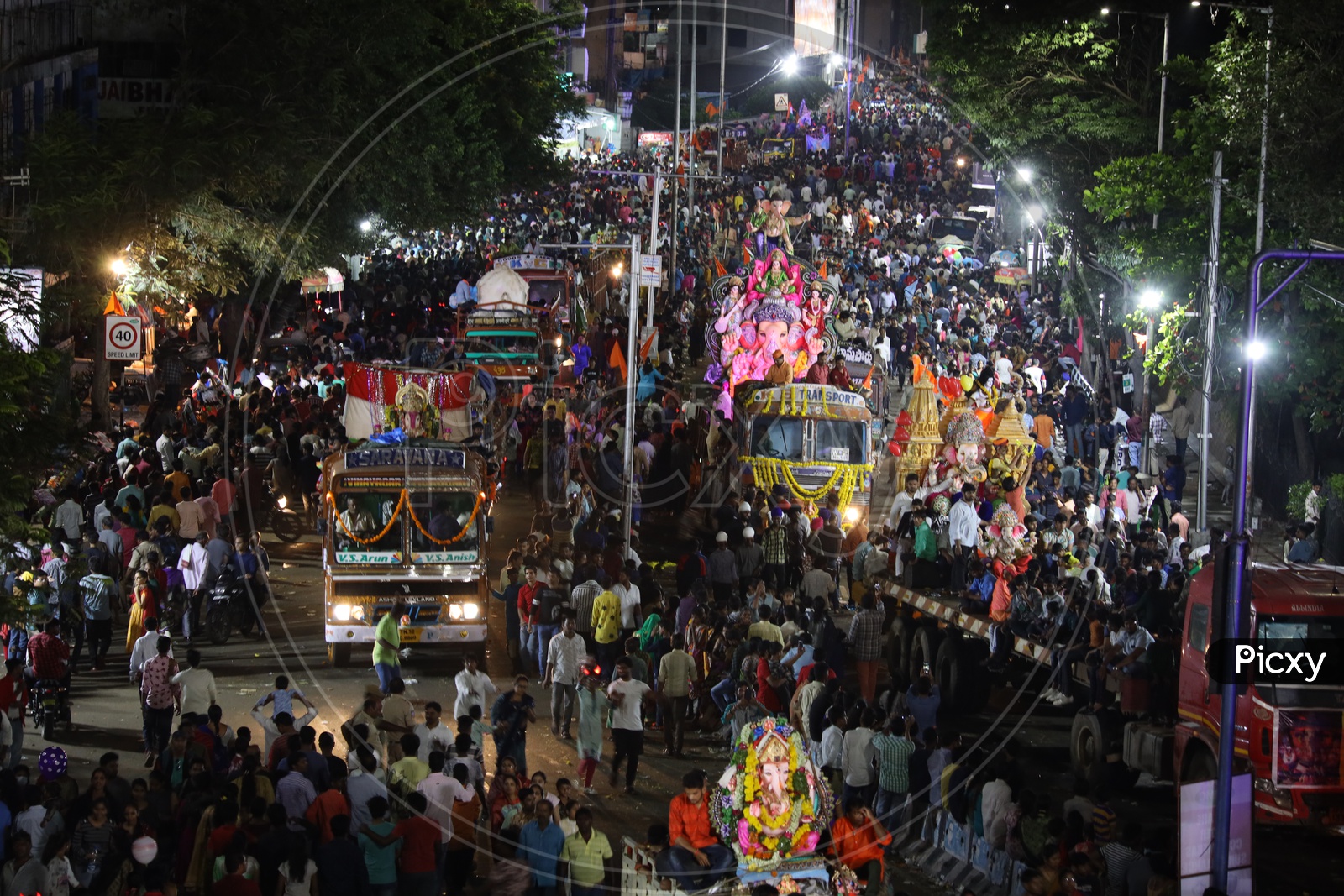 Image of Ganesh Idols Carrying In Heavy Trucks For Immersion In Hussain ...