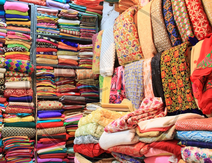 Designer Sarees Stores In Ghansi Bazaar Around Charminar